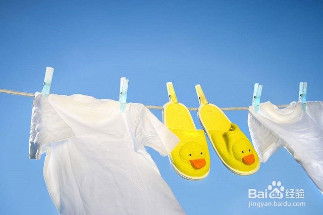 旧衣服发黄怎么清洗