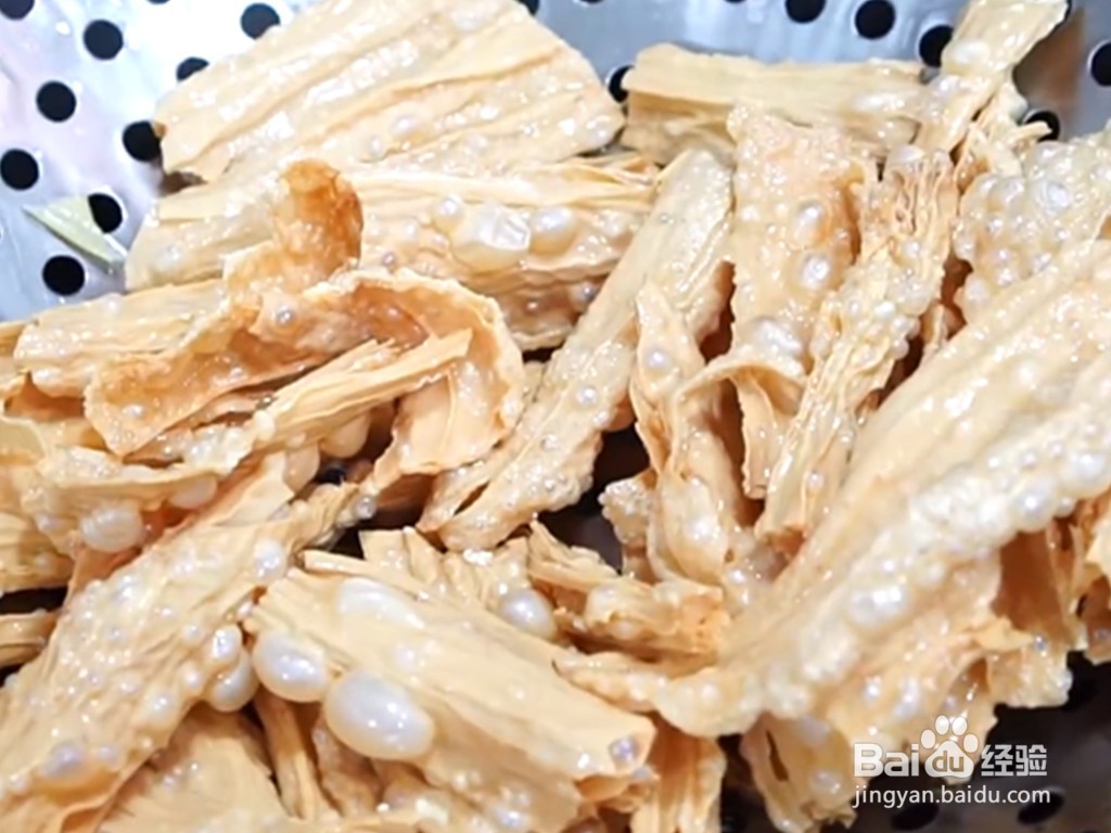 #初冬吃什么#腐竹五花肉豆腐煲