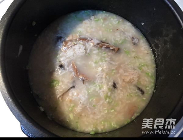 家庭海鲜粥，简单方便，营养健康