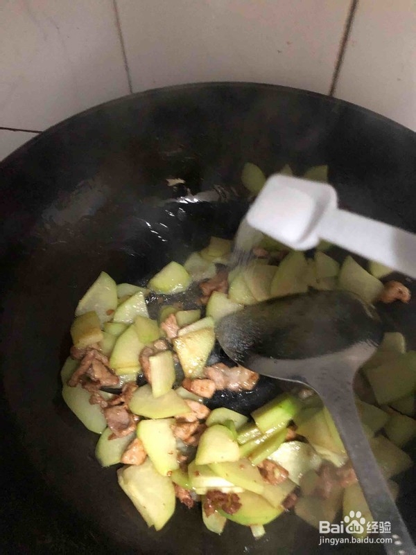 如何做美味的佛手瓜炒肉