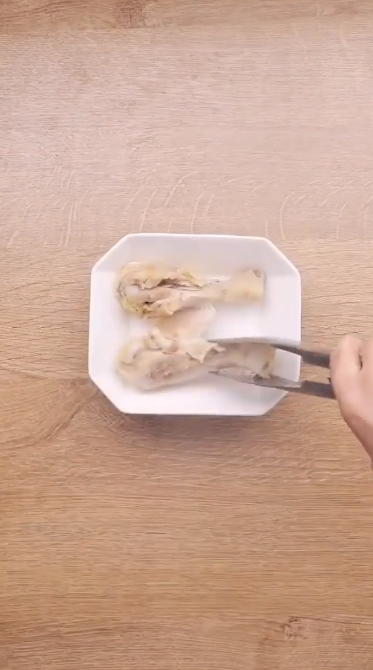 怎么做鸡丝冷面?