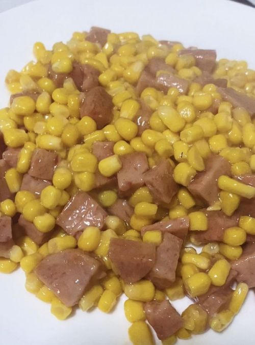 午餐肉炒玉米粒