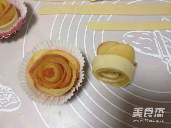 苹果玫瑰花的做法