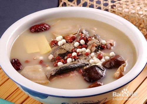 提神解乏！梅雨季广东人必备的三款祛湿汤