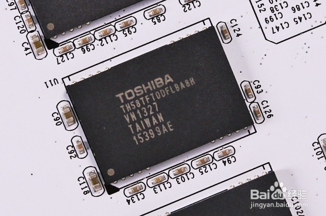 影驰(Galaxy)HOF名人堂512GB SATA3 SSD开箱评测
