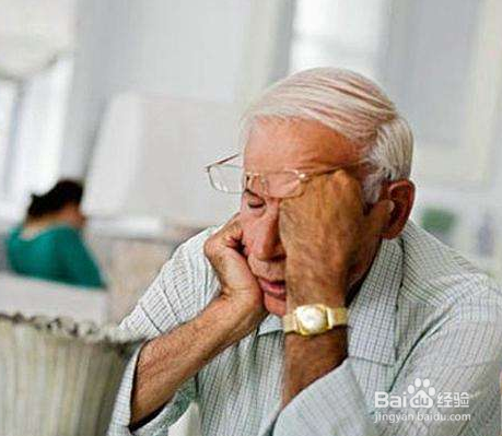 为什么人到老年就容易失眠睡不着