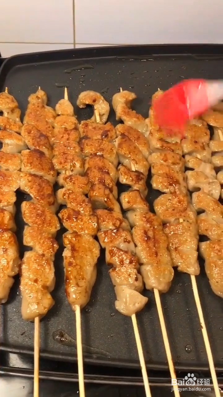 如何制作街边小吃烤面筋