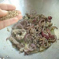 孜然羊肉的做法