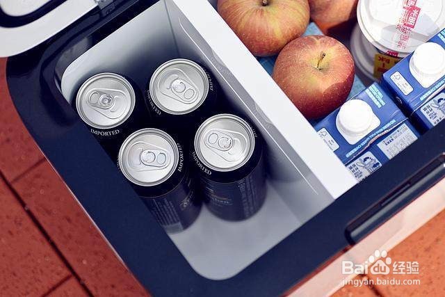 车载冰箱可以直接接在电瓶上吗？有什么影响？