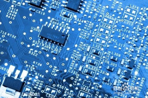 电脑变得非常卡怎么办？