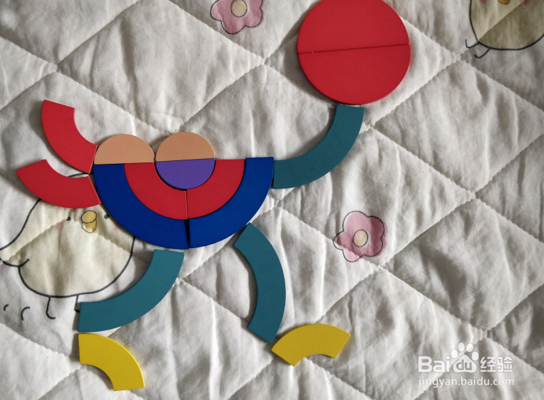 用幼儿积木怎么拼鸸鹋?