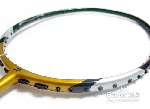 羽毛球拍穿线：怎样安装连钉