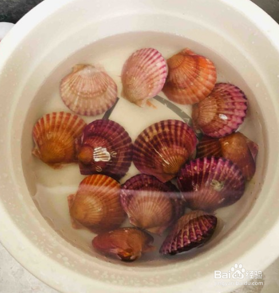蒜蓉粉丝蒸扇贝的做法