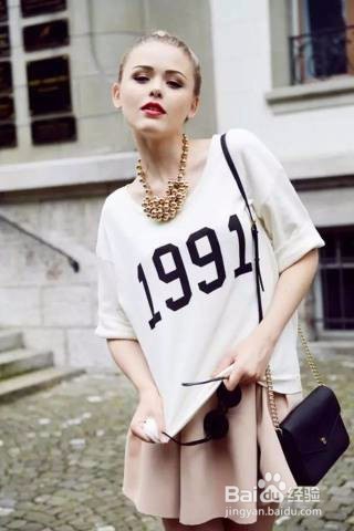 没有大长腿也能穿得很美 腿短怎么穿衣搭配?