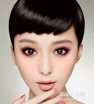 如何可以是自己的眉毛秀美