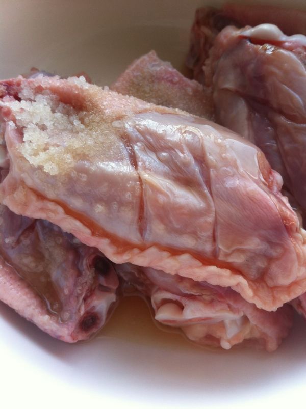 小黄鱼鲞烧鸡翅