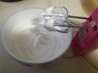 自制洛伊之恋风味的冰淇淋