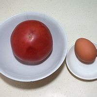 来看看这个西红柿鸡汤面怎么做