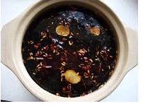 既解馋又美容的冰糖肘子