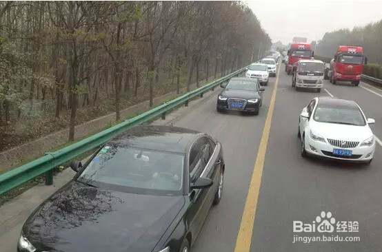 新手上路技巧之如何在高速公路上安全行车