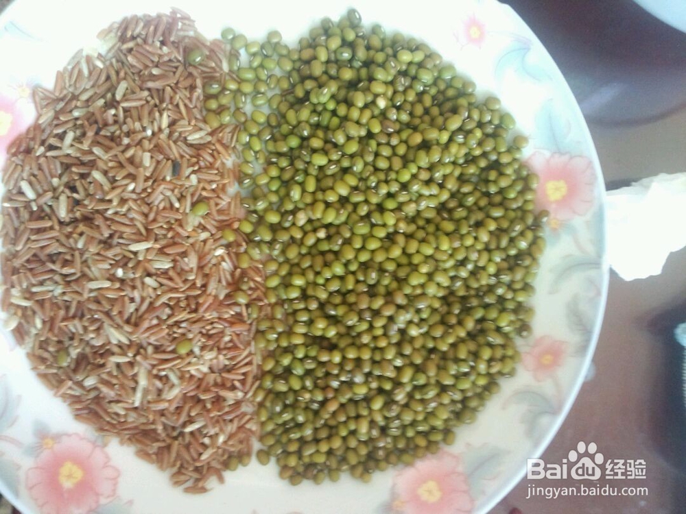 教你做洞子小面之冰镇美味八宝粥