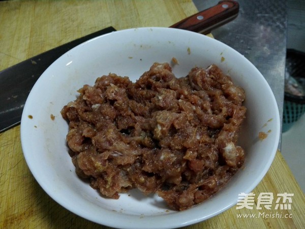 酸豆角炒肉末