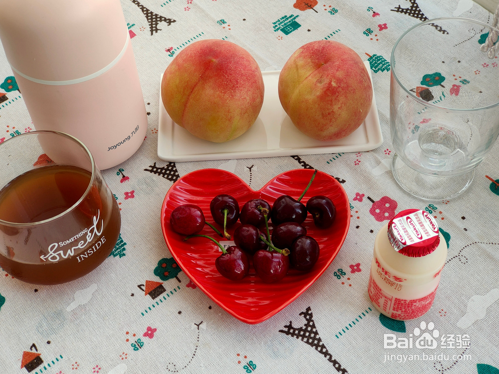 桃桃红茶饮的做法