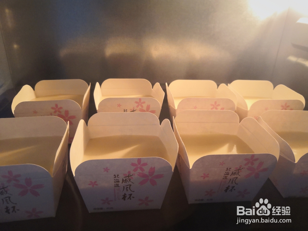 纸杯蛋糕不开裂不塌陷的制作方法！