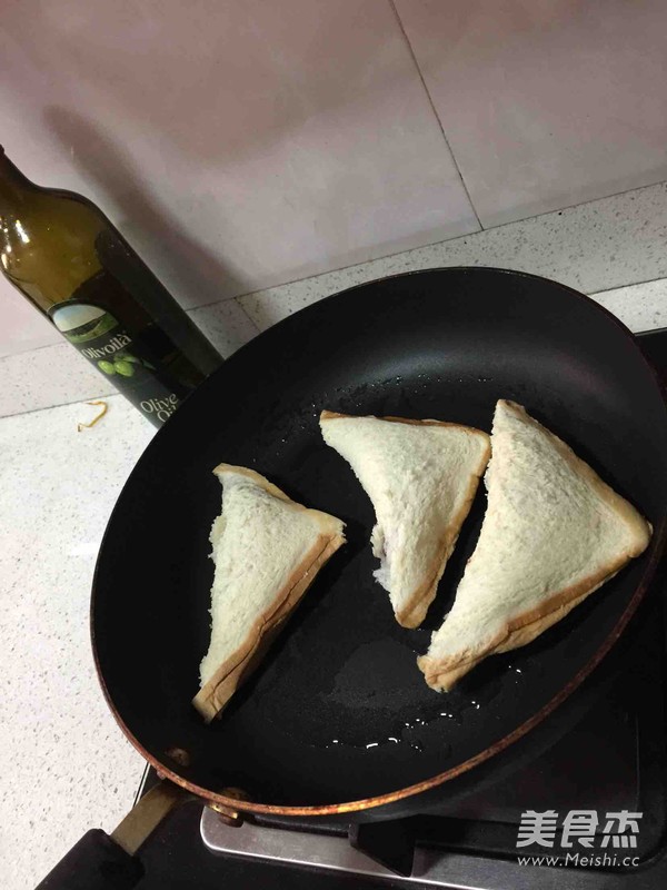 三角香蕉派的做法