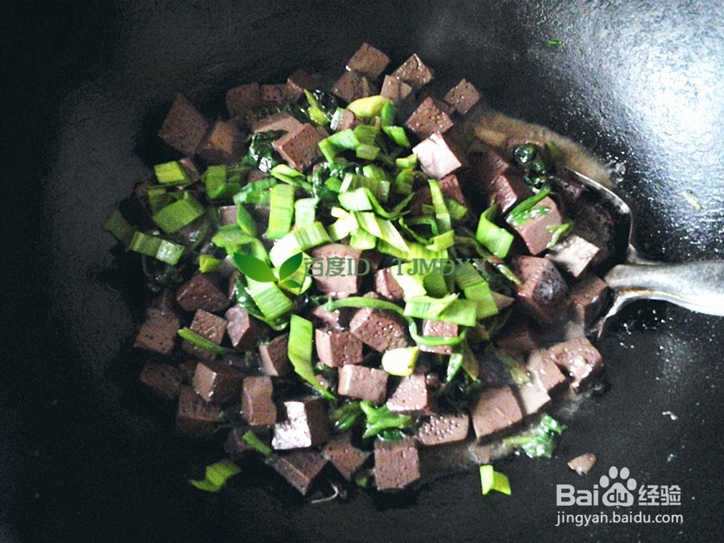 怎么做好吃的菠菜蒜苗炒猪血