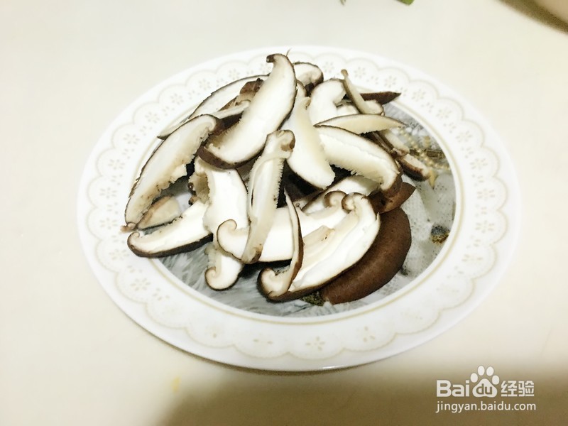 丝瓜和什么做汤比较好