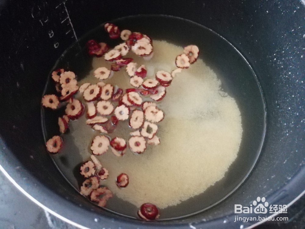 营养好喝的小米粥