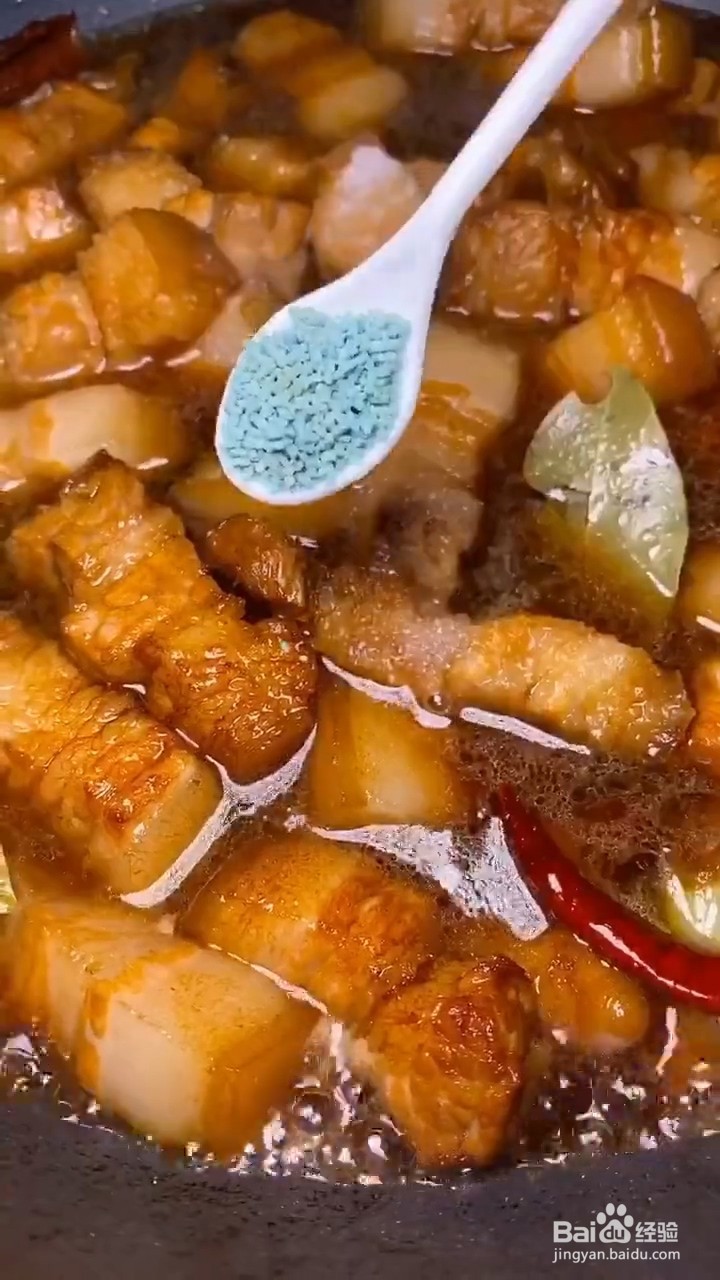 如何自制美味好吃的红烧五花肉
