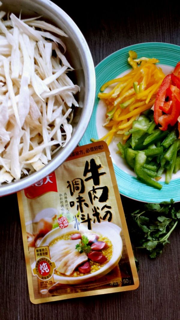 凉拌菜椒杏鲍菇