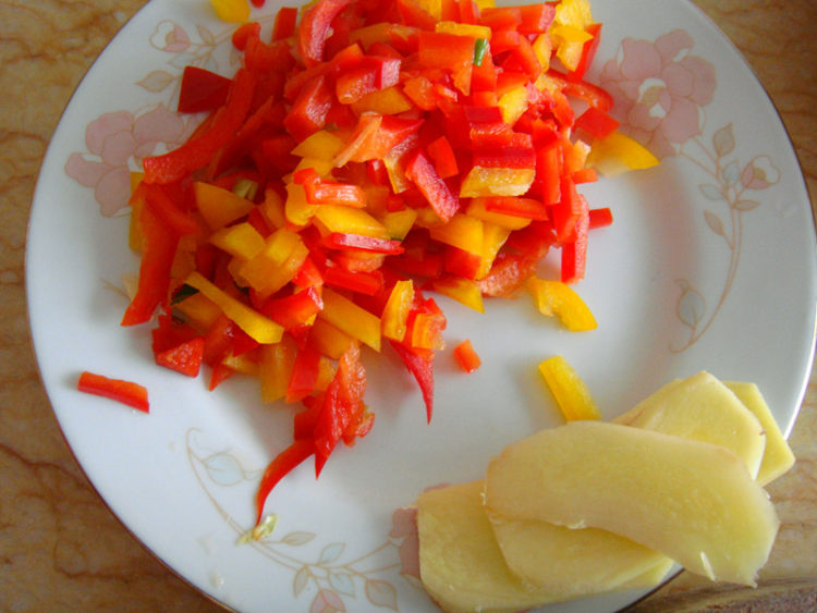 炒蛤蜊肉怎样去腥