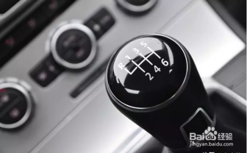 手动挡6个档位怎么推