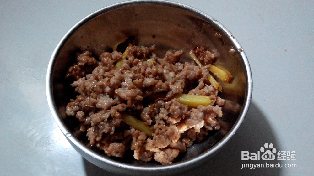 肉末豆角的家常做法。