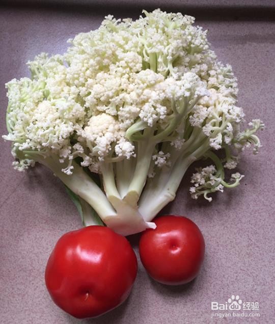 怎么做西红柿焖有机花菜