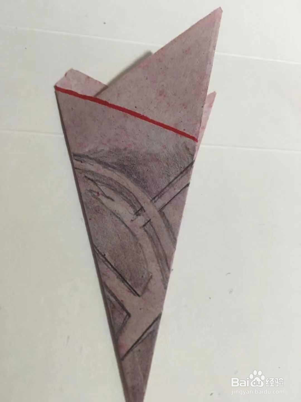 一颗漂亮的六芒星花样剪纸 怎样用彩纸裁剪