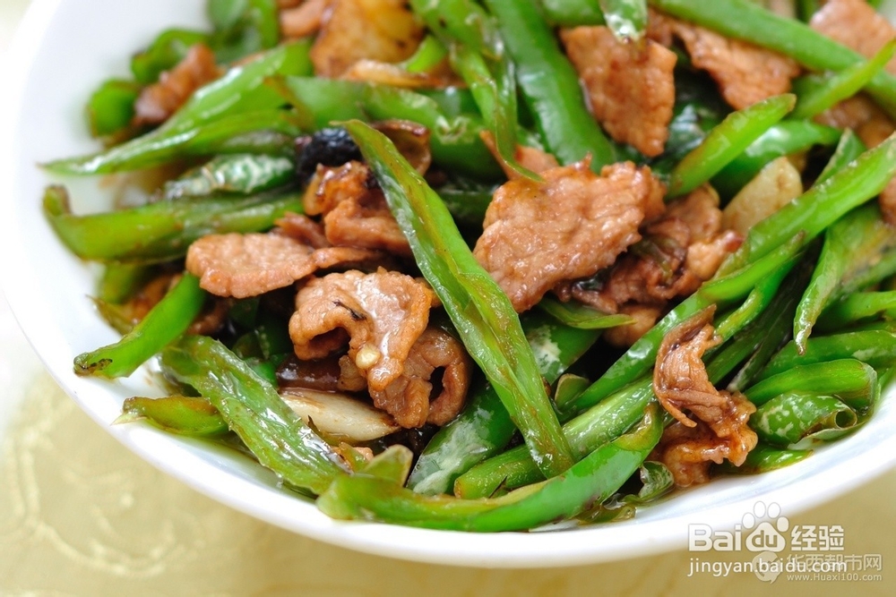 如何制作青椒炒肉？
