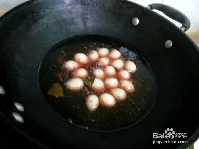 卤蛋葡萄酒的做法