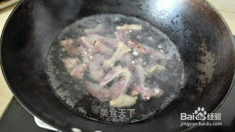 怎么做青椒炒腊鸭腿