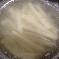 怎样自制薯条？