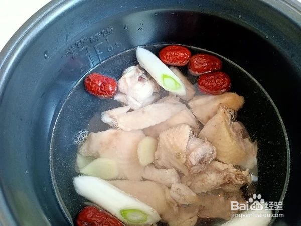 怎么做红枣山药鸡汤#初冬怎么吃#