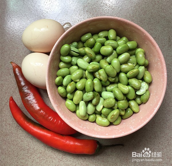 毛豆米煎鸡蛋的烹饪方法