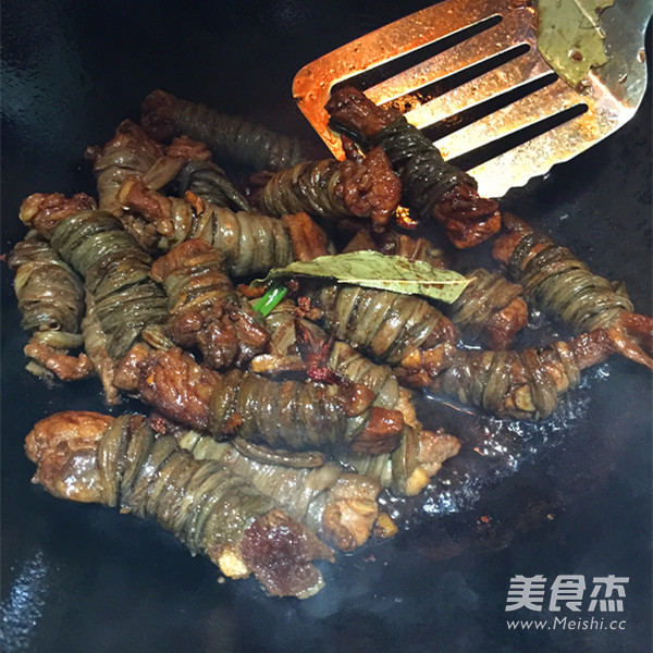 干豇豆烧肉的做法