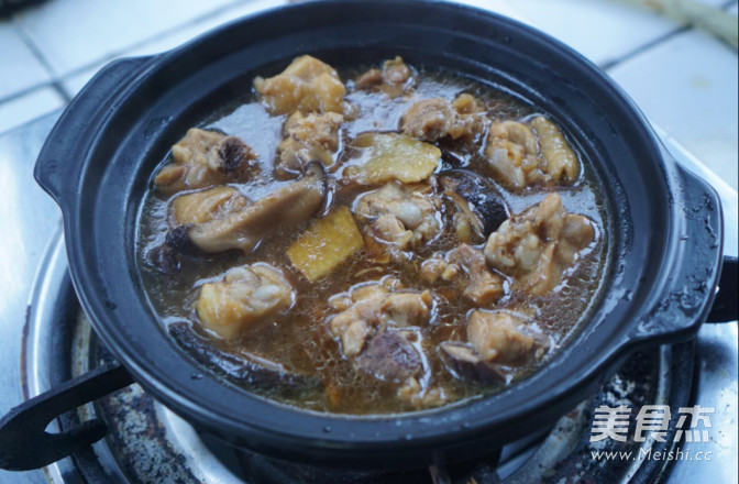 黄焖鸡的家常做法