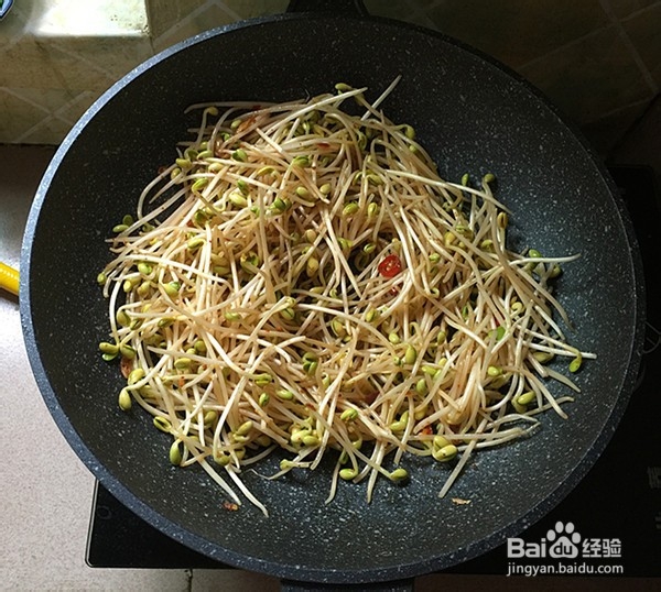 教你做酱爆黄豆芽