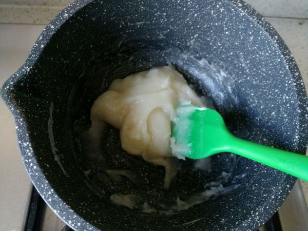 玉米油燕麦面包