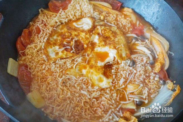 家庭自制肥牛西红柿火锅